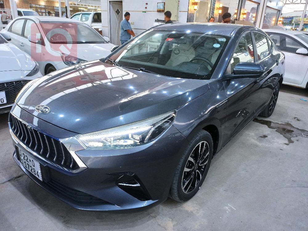 جاك J7